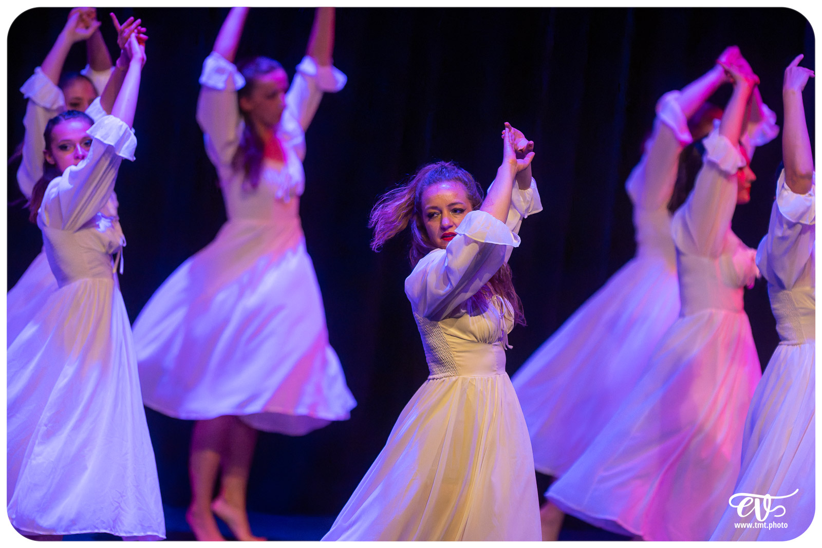 ECOLE DE DANSE CÉCILE ADAMOW